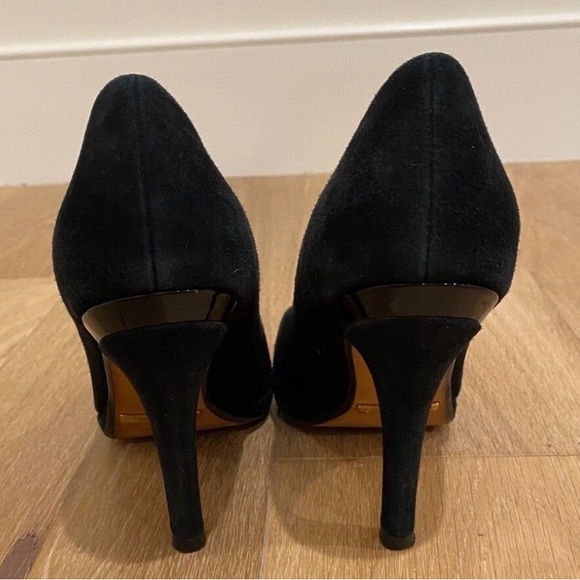 Cole Haan Women's Black Suede Pump - pre-owned in great condition - size 9.5 - Picture 4 of 4